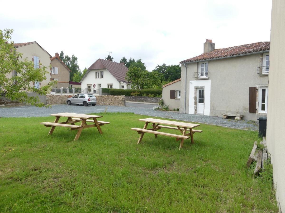 Hotel Grand gite du Puy Lambert à La Flocellière Extérieur photo